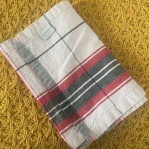 Hearth & Hand 
Plaid Kitchen 
Runner